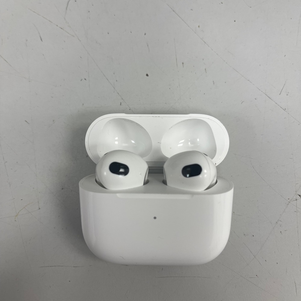 Apple Airpods (3rd Generation)